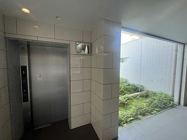 エレベーターホール
