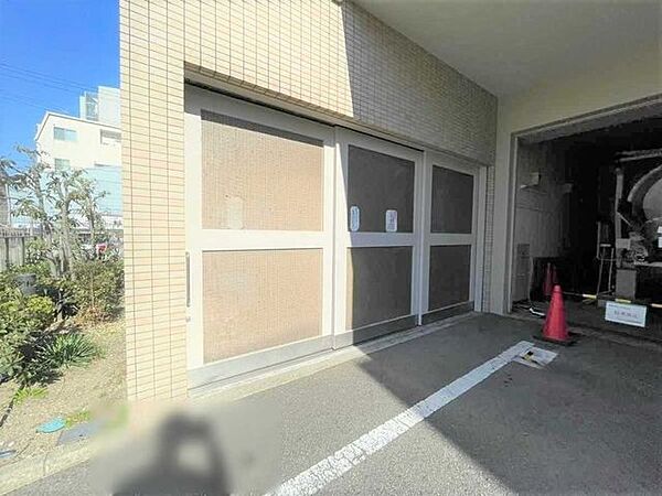 ゴミ置き場