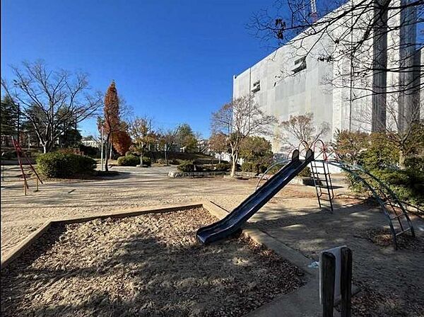にれのき公園 10m