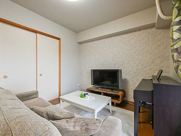 壁面がエコカラット仕様です！