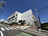 周辺：神戸市立霞ヶ丘小学校 700m