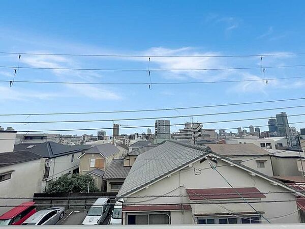 3階バルコニーから