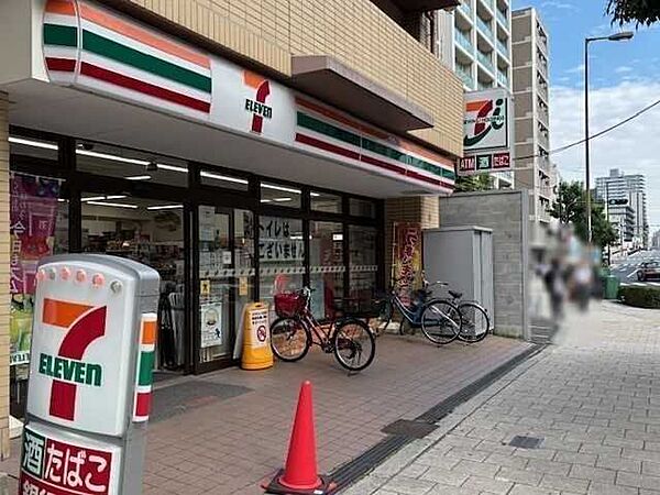 セブンイレブン大阪天神橋一丁目店 700m