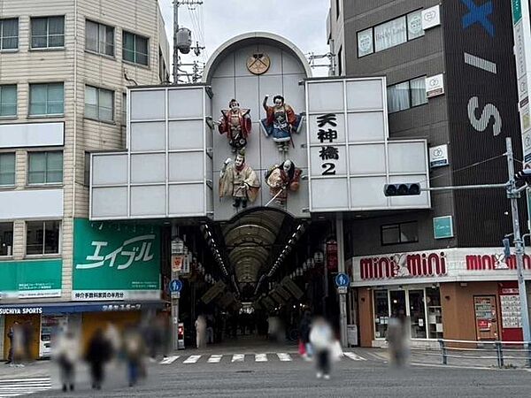 天神橋筋商店街 140m