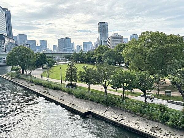 中之島公園 900m