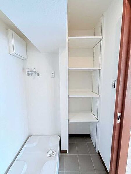 洗面室の収納