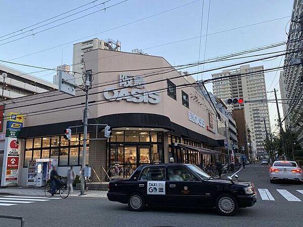 阪急オアシス同心店 181m