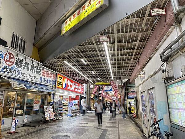 天神橋筋商店街 109m