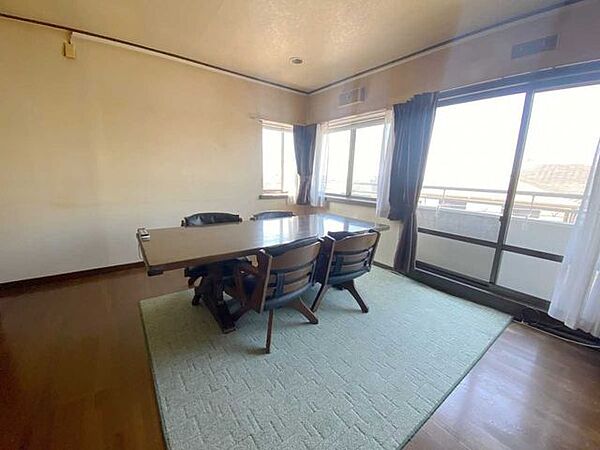 室内