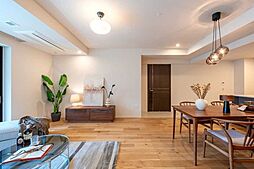 リジェ南山 3LDKのリビング/ダイニング