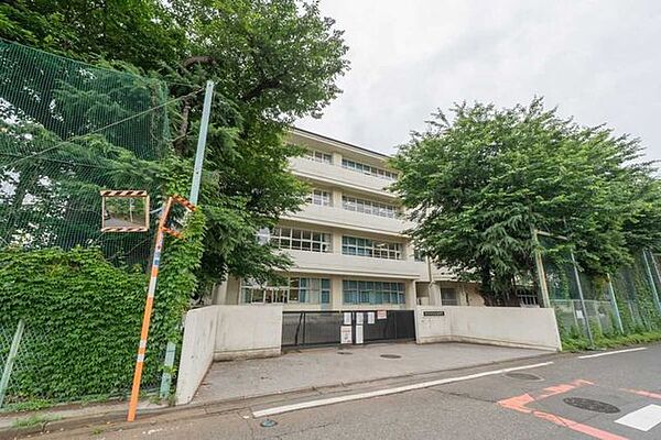 所沢市立所沢中学校 1200m