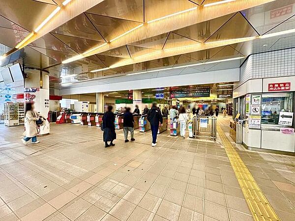 日吉駅 900m