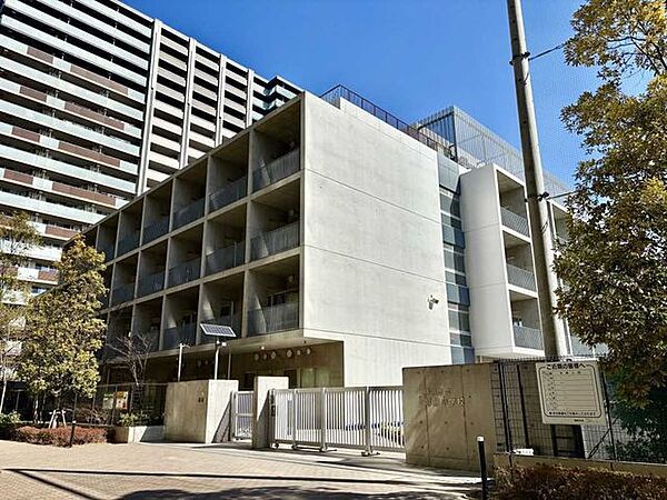 横浜市立箕輪小学校 100m