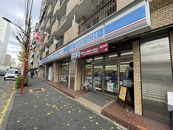 ローソン新宿山...