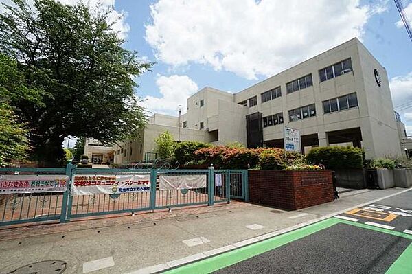 和光市立本町小学校 280m