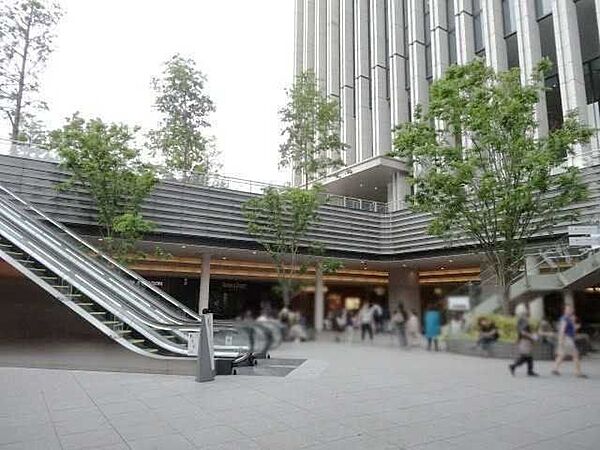 御茶ノ水ソラシティ 960m
