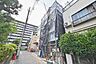 その他：真ん中の建物になります。
