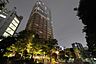 外観：夜の外観