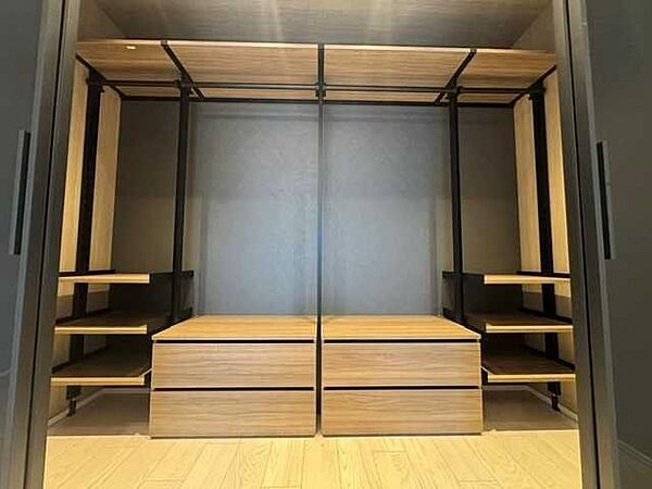 ウォークインクローゼット