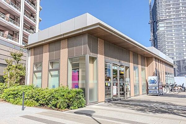 ミニストップ幕張ベイパーク店 230m