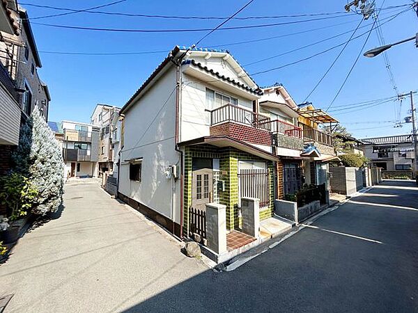 外観：327002180396