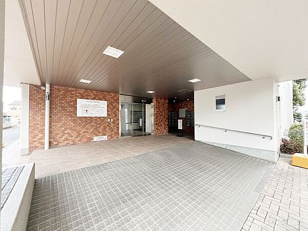エントランスを拡大表示
