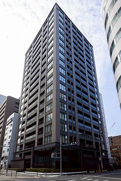 外観：327002137204