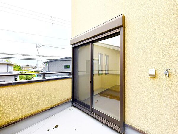 バルコニーを拡大表示