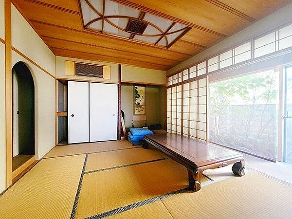 室内