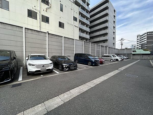 駐車場を拡大表示