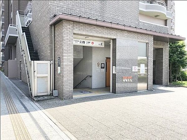 周辺を拡大表示