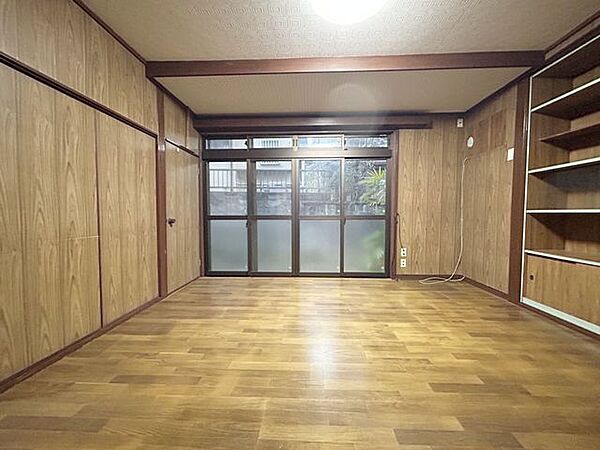 室内を拡大表示
