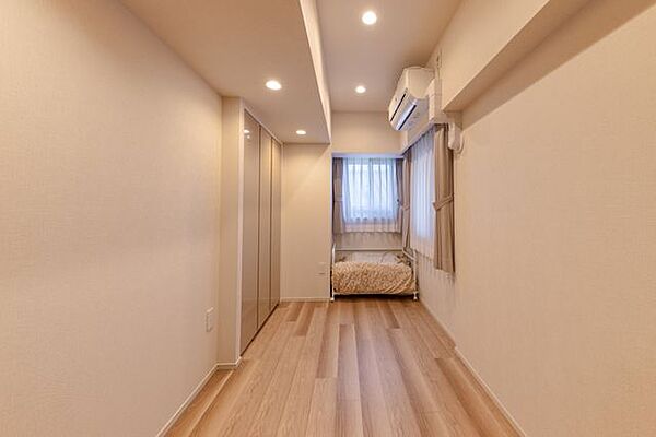 洋室を拡大表示