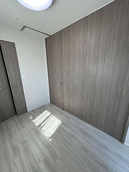 洋室を拡大表示