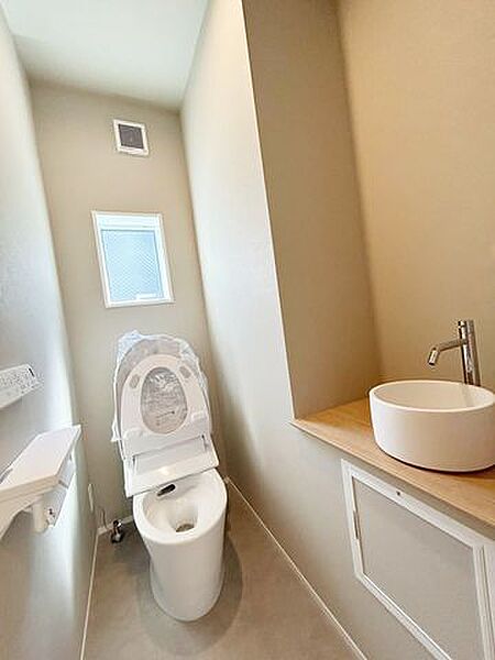 トイレを拡大表示