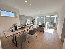 リビング/ダイニングの画像