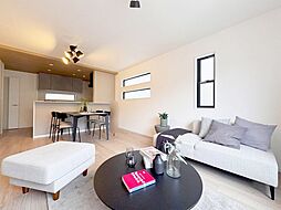 リビング/ダイニングの画像