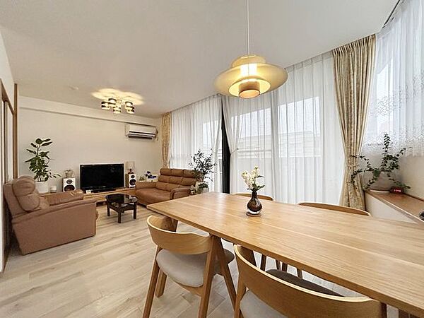 リビング/ダイニング