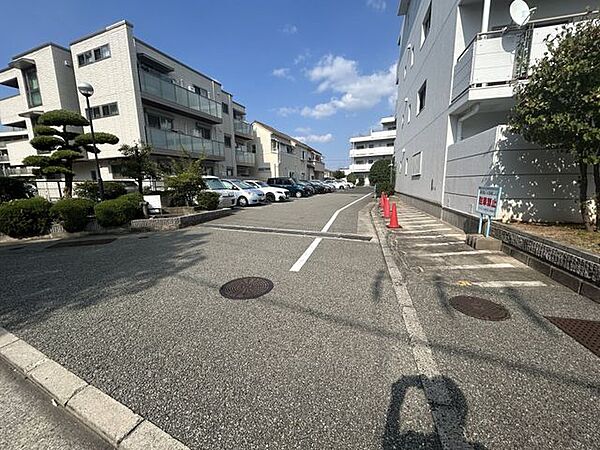 駐車場を拡大表示