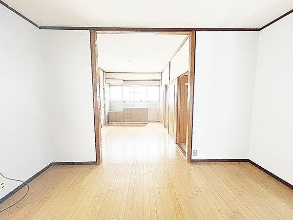 室内を拡大表示