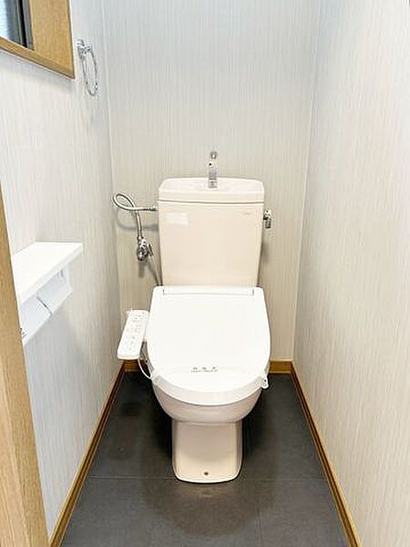 トイレを拡大表示