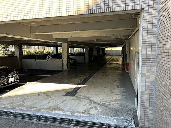 駐車場を拡大表示
