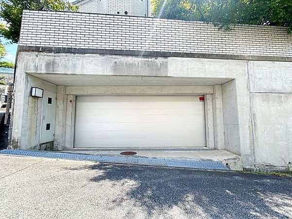 駐車場を拡大表示