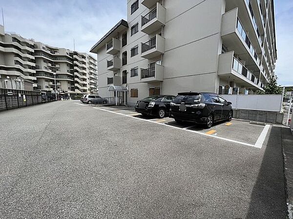駐車場を拡大表示