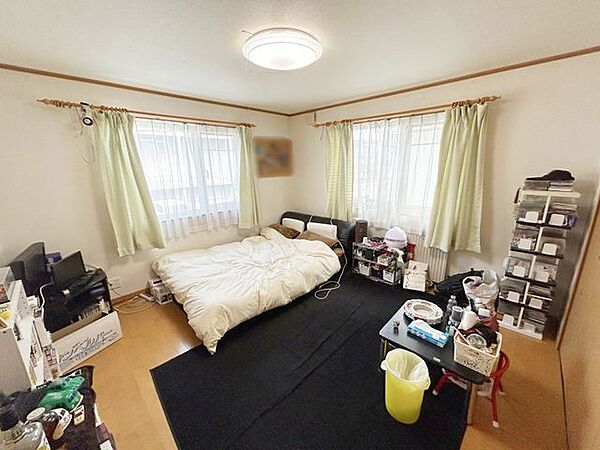 洋室を拡大表示