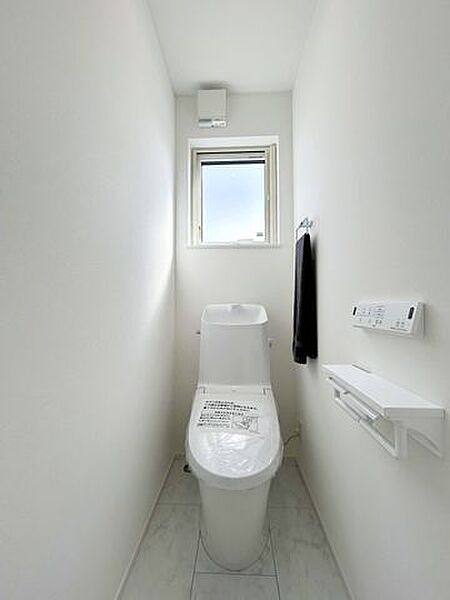 トイレを拡大表示
