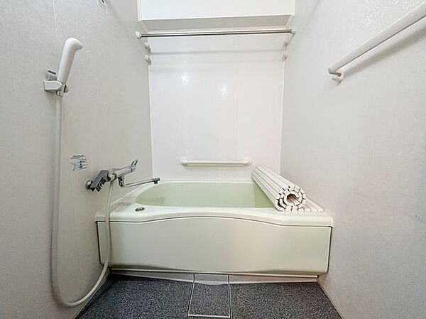 浴室を拡大表示