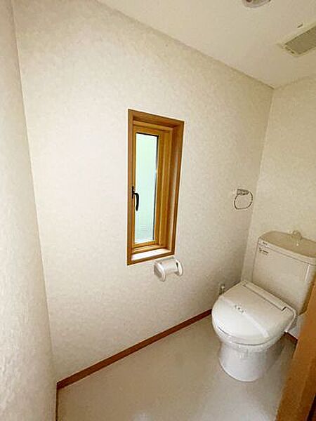 トイレを拡大表示