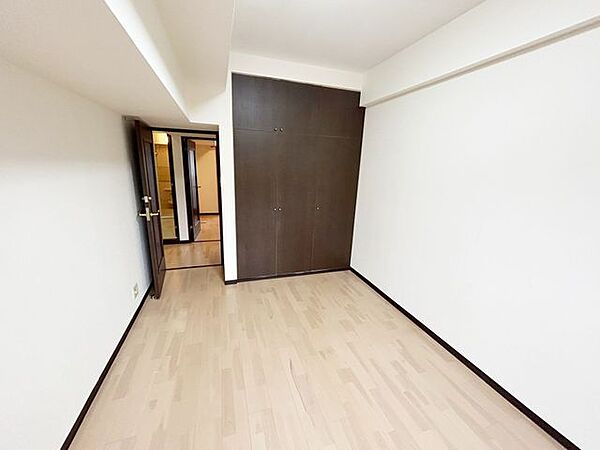 洋室を拡大表示