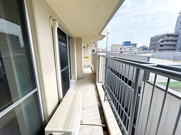 バルコニーを拡大表示